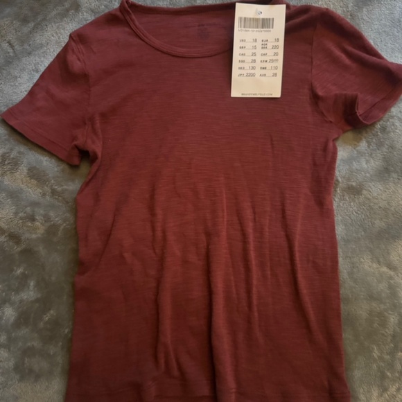 Brandy Melville maroon shirt - Picture 1 of 1